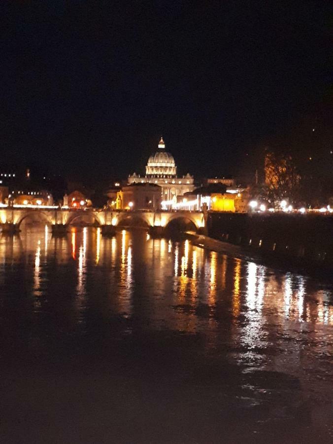 Fotofever Apt, Two Bedrooms With Air Conditioned In Elegant Shopping Area, Close To Vatican City 罗马 外观 照片